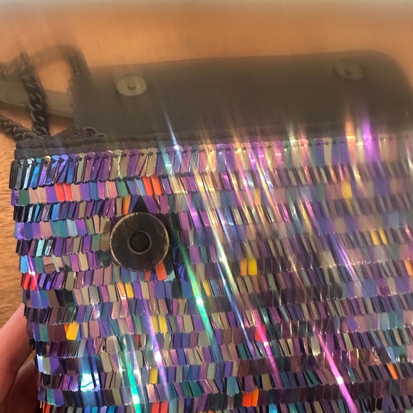 Kurt Geiger Sequin Kensington Bag - Picture 7 of 7